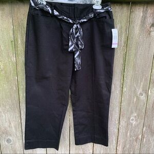 VERVE blues black cotton blend capris